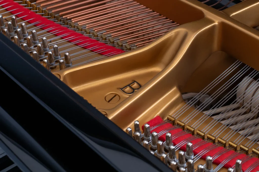 Steinway & Sons B-211,