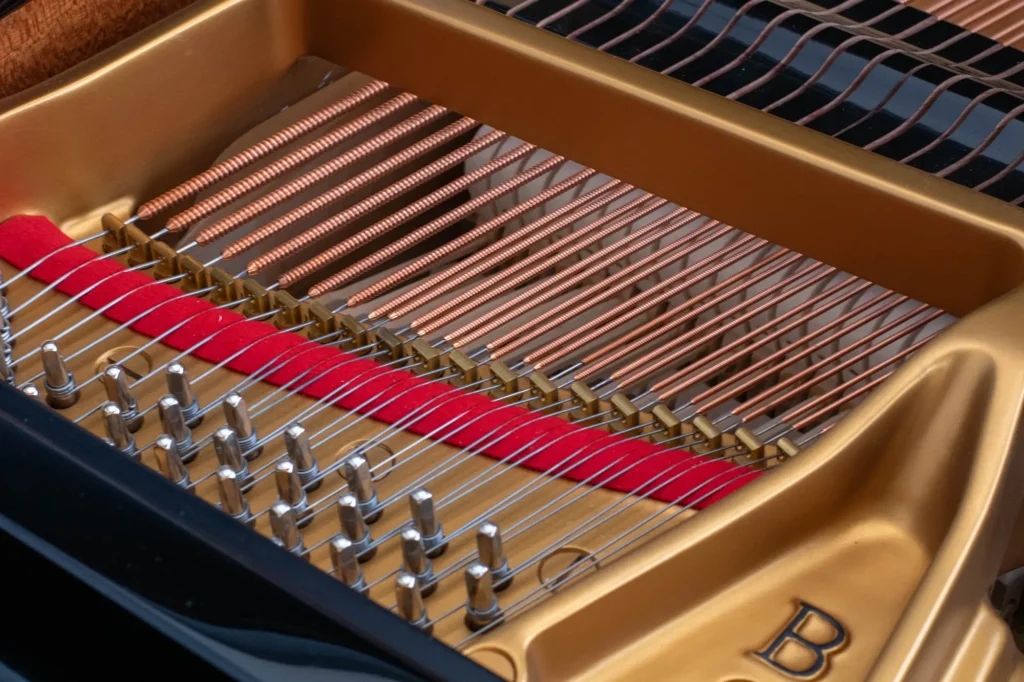Steinway & Sons B-211,