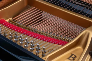 Steinway & Sons B-211,