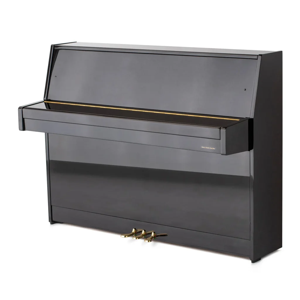 Yamaha C110A,
